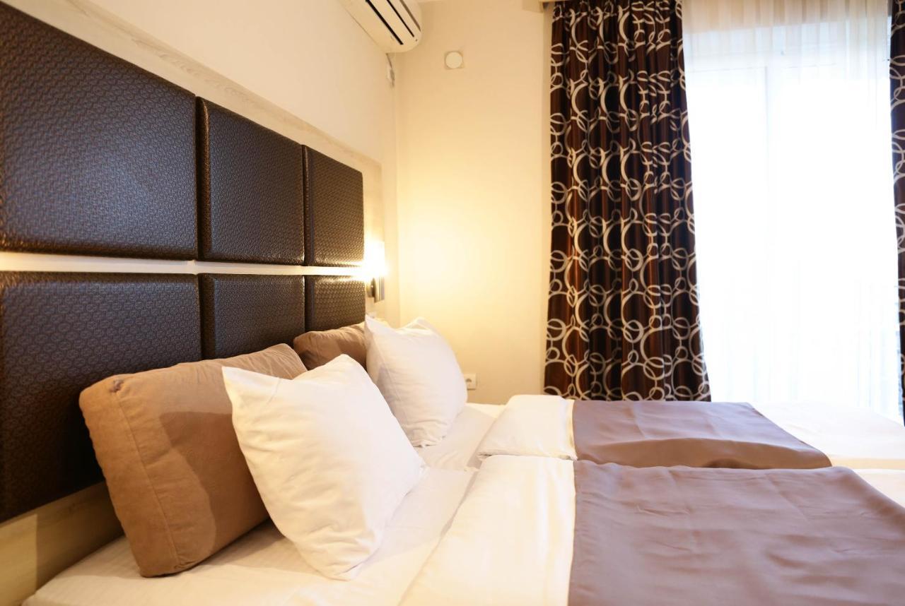 La Hacienda Hotel Ulcinj Ngoại thất bức ảnh