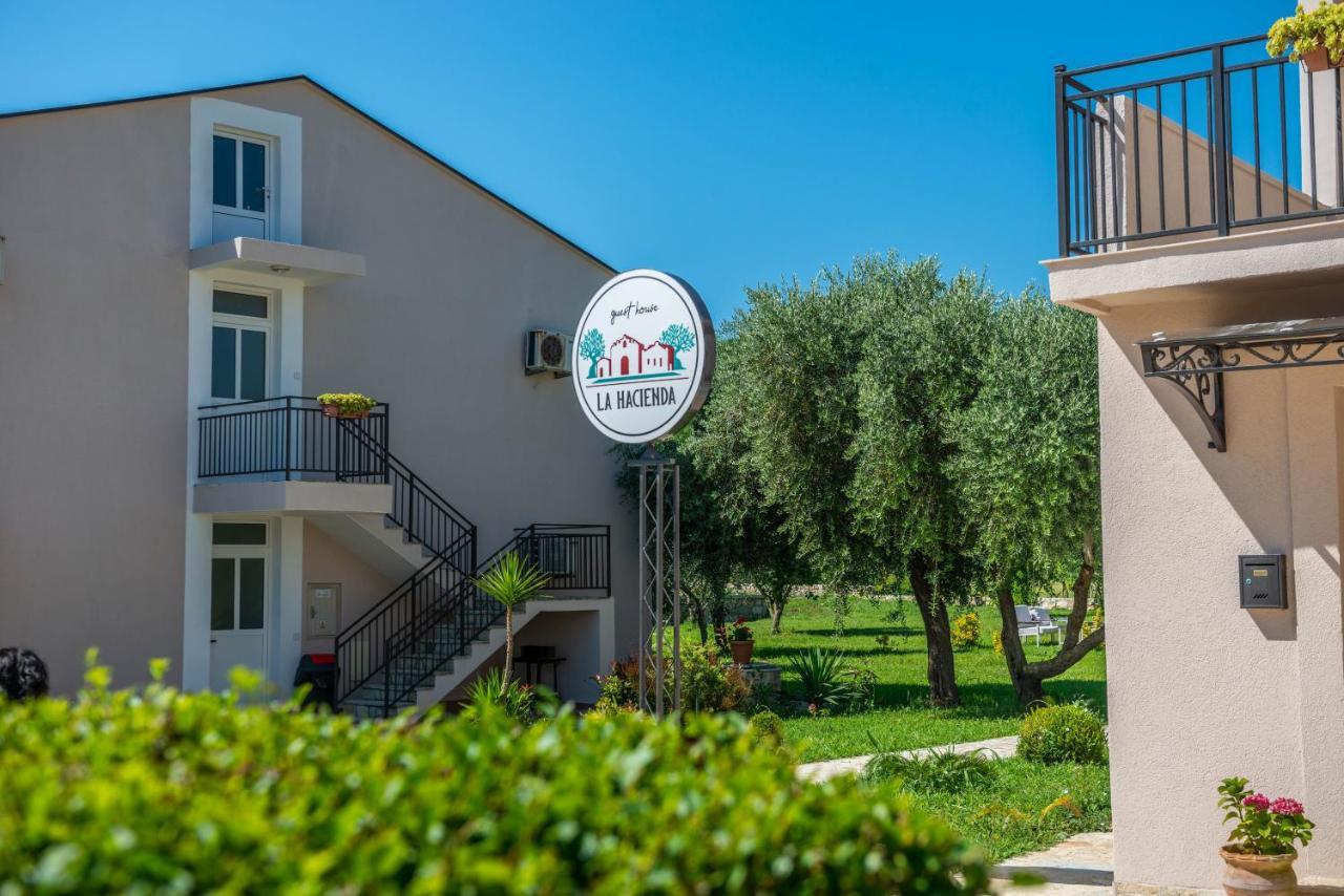 La Hacienda Hotel Ulcinj Ngoại thất bức ảnh