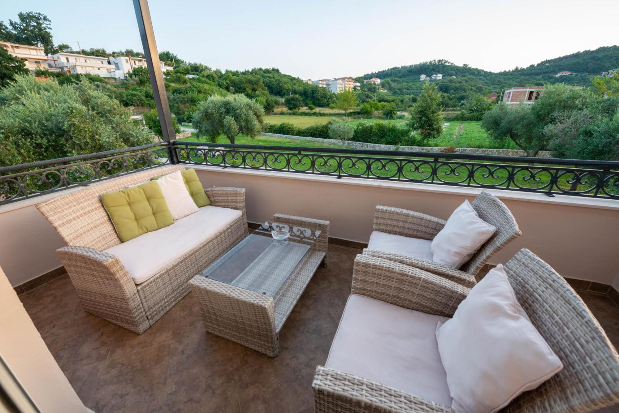 La Hacienda Hotel Ulcinj Ngoại thất bức ảnh